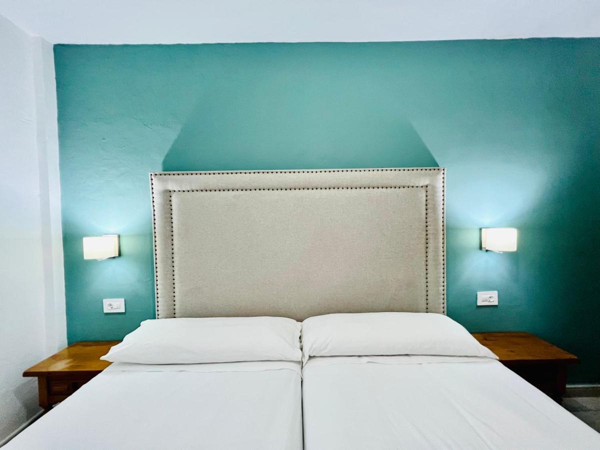 Apartamentos Frontera