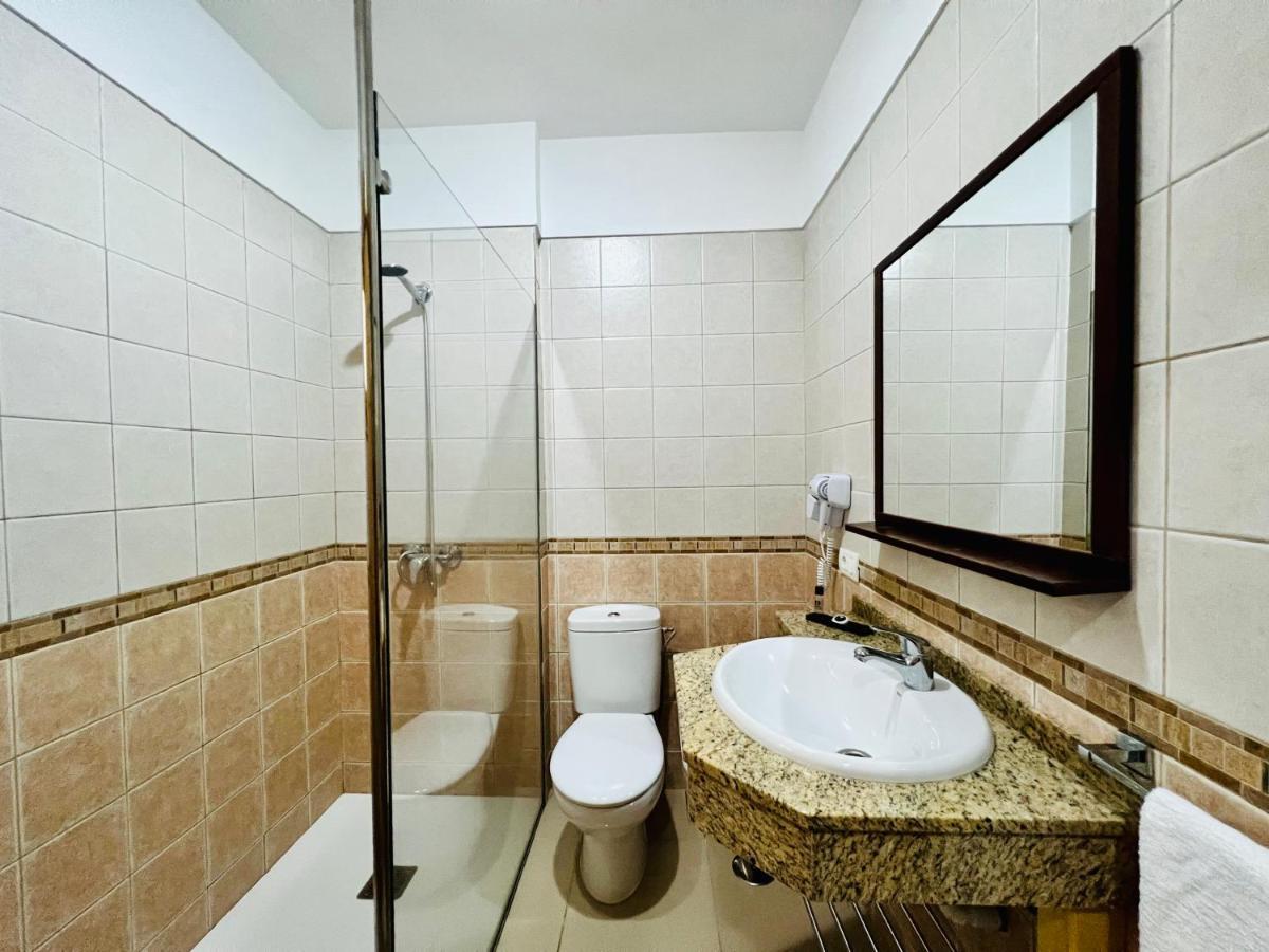 Apartamentos Frontera Apartment